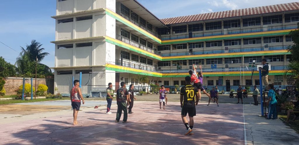 Pertandingan Voli (5) Pertandingan Voli (5)
