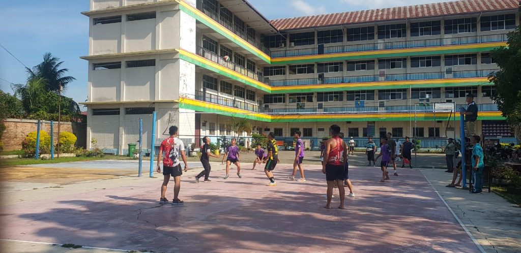 Pertandingan Voli (7) Pertandingan Voli (7)