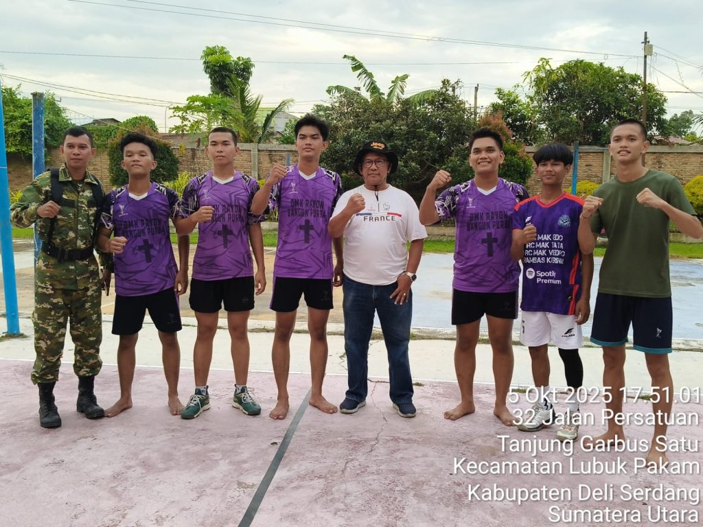 Pertandingan Voli (9) Pertandingan Voli (9)